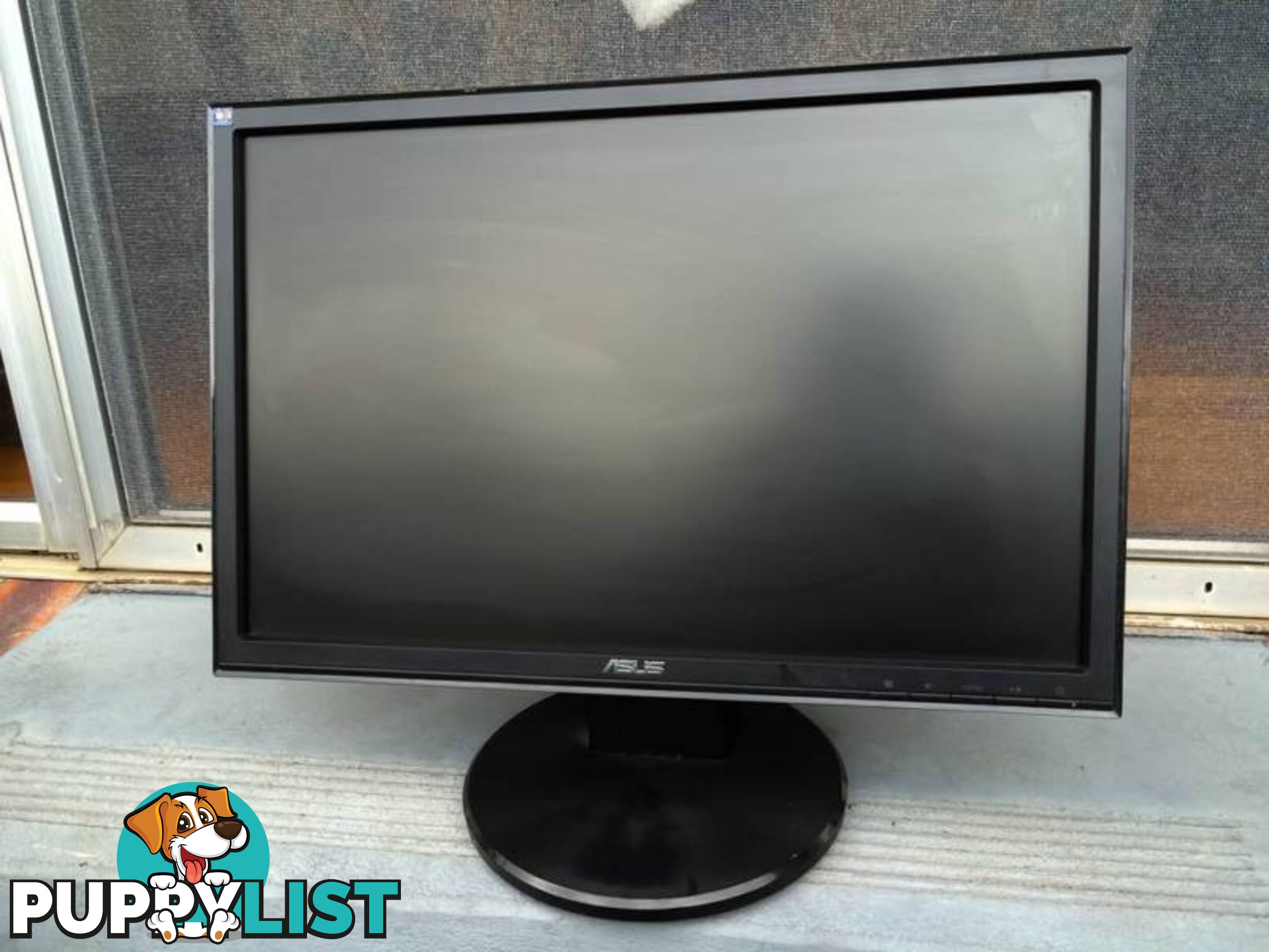 ASUS 19 INCH LCD COMPUTER MONITOR IN WORKING CONDITION