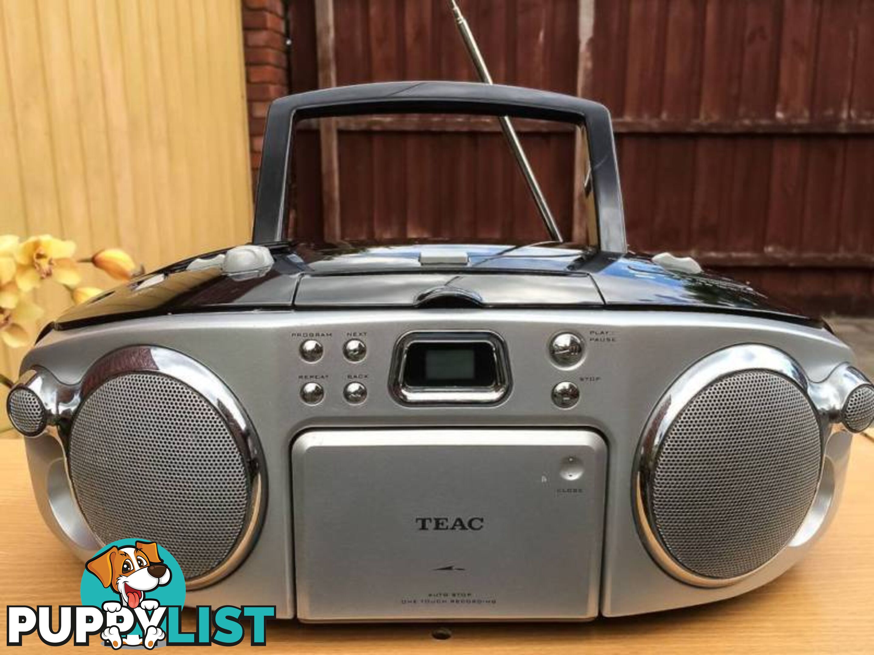 TEAC PORTABLE STEREO WITH TAPE/CD & AM/FM TUNER