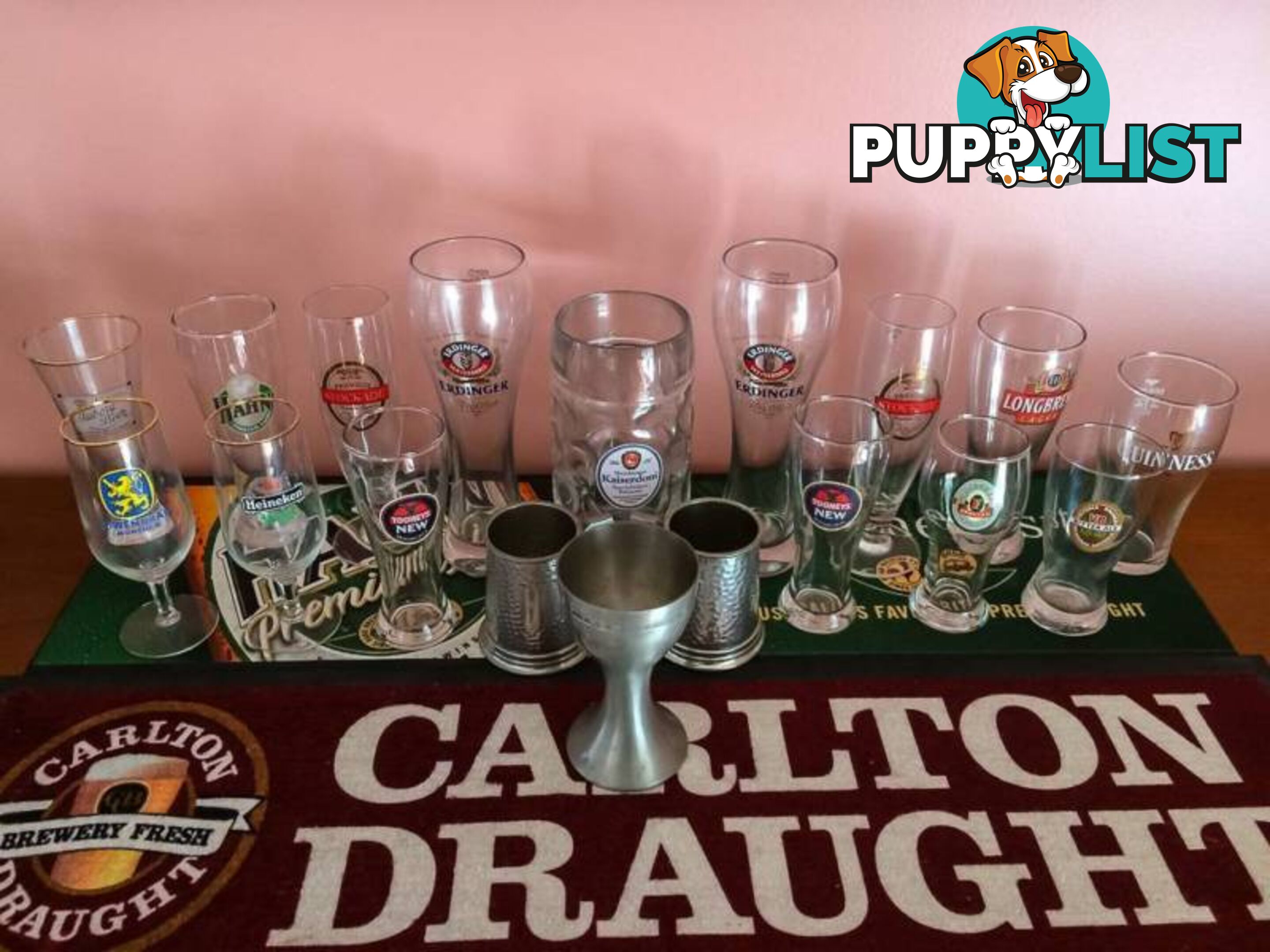 COLLECTABLE BEER GLASS COLLECTION & 2 BEER MATS