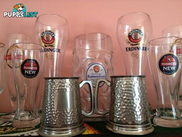 COLLECTABLE BEER GLASS COLLECTION & 2 BEER MATS