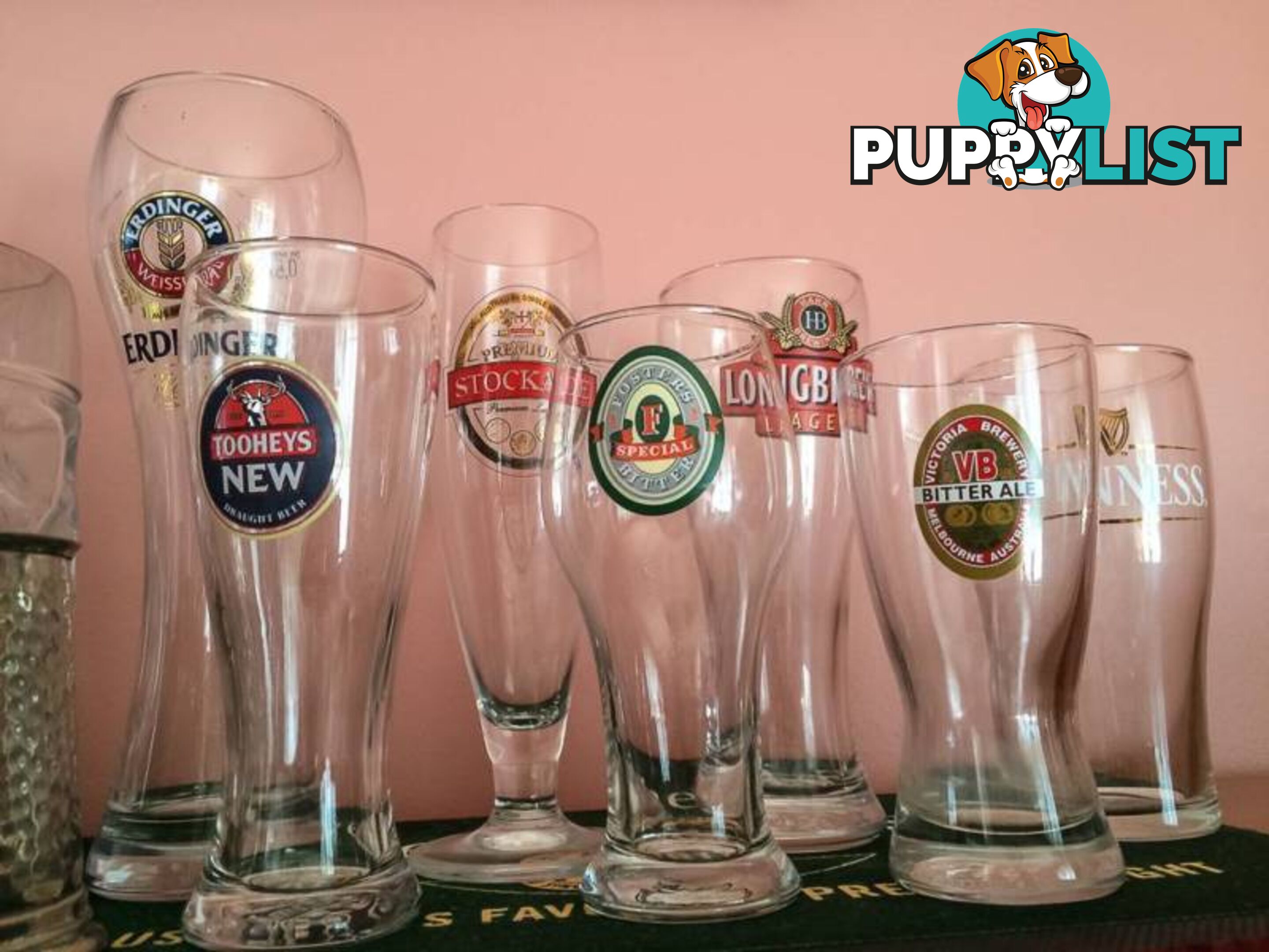 COLLECTABLE BEER GLASS COLLECTION & 2 BEER MATS