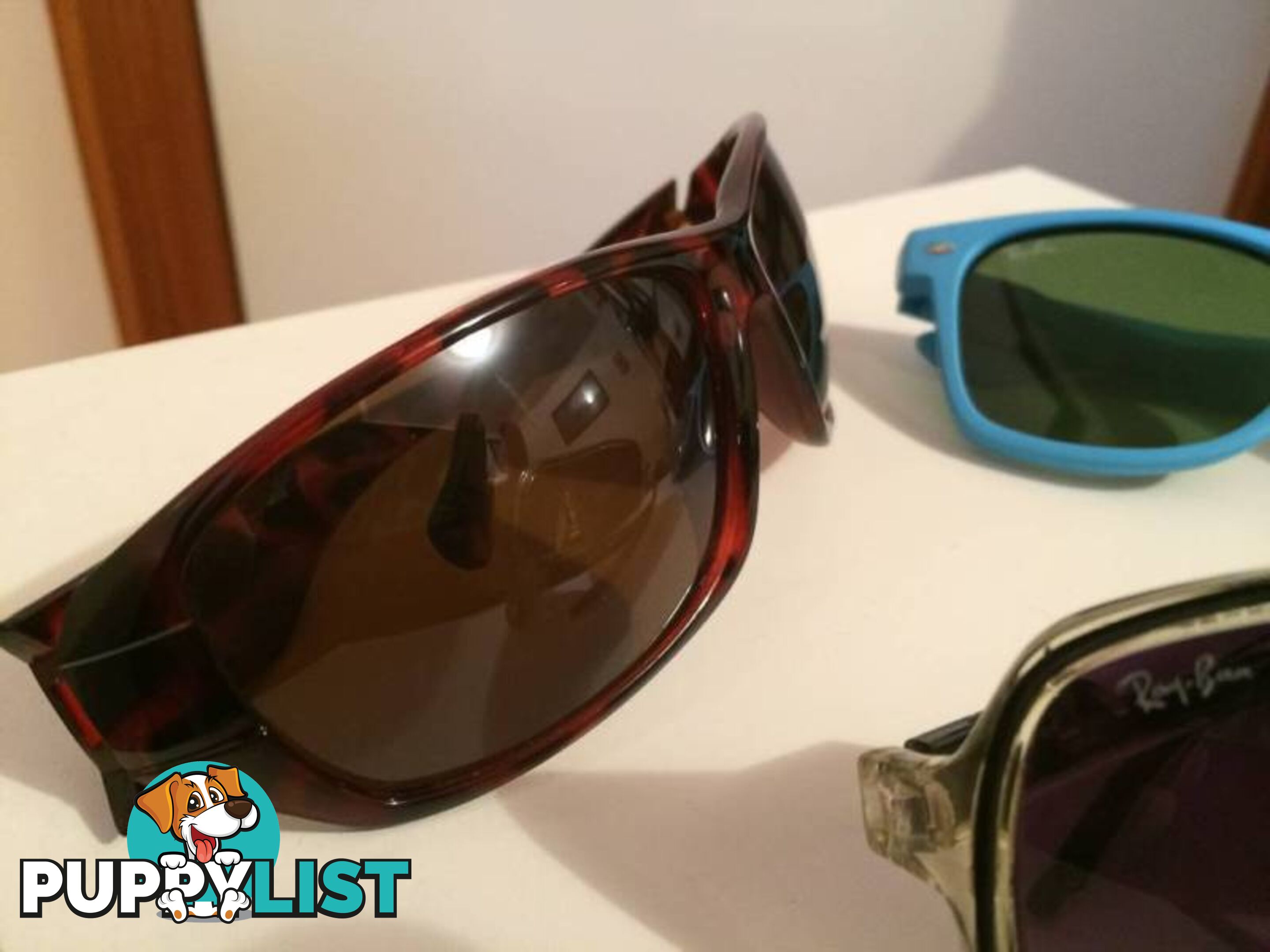 3 x UNISEX SUNGLASSES FOR $75 2X RAY BANS 1 X DIESEL