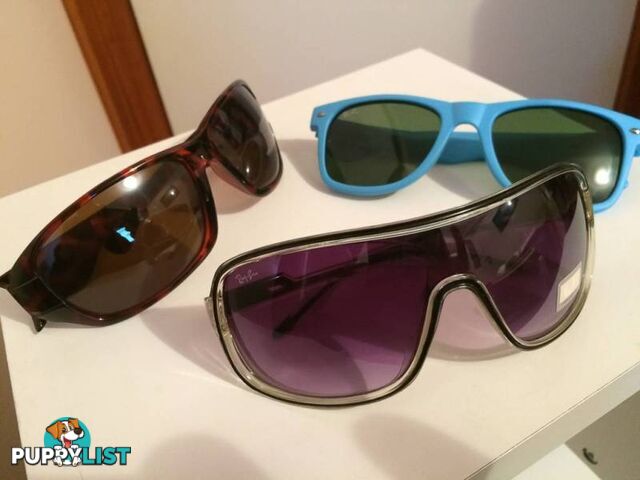 3 x UNISEX SUNGLASSES FOR $75 2X RAY BANS 1 X DIESEL