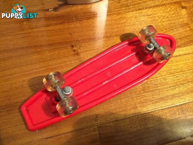 BRAND NEW 55CM LONG SKATEBOARD