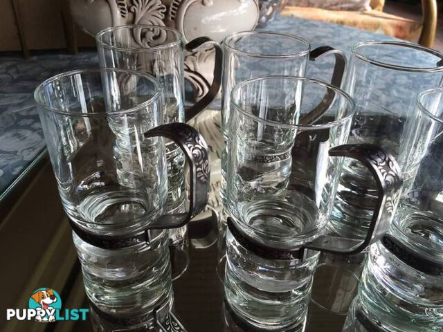 8 X BRAND NEW GOTHIC STYLE DRINKING GLASSES