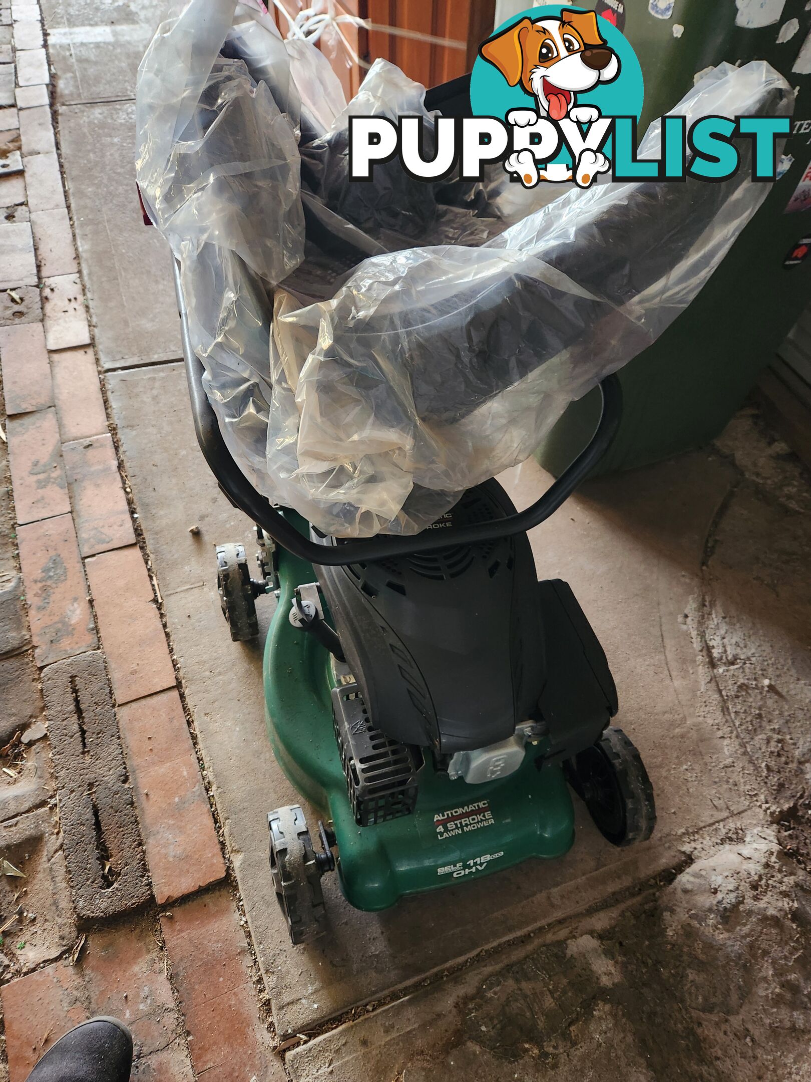 Lawn mower catcher 4 stroke