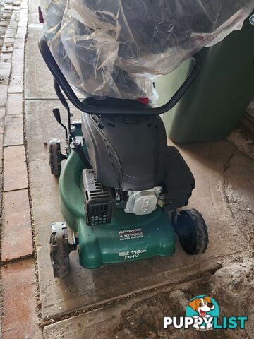 Lawn mower catcher 4 stroke