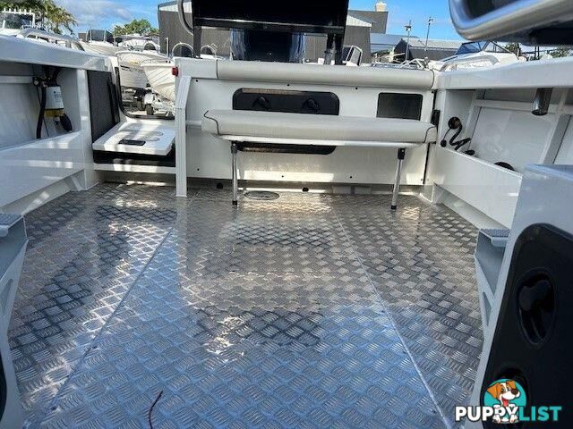 DEMO YELLOWFIN 6500 FOLDING HARDTOP  WITH YAMAHA 200HP FOR SALE