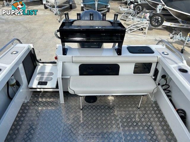 DEMO YELLOWFIN 6500 FOLDING HARDTOP  WITH YAMAHA 200HP FOR SALE