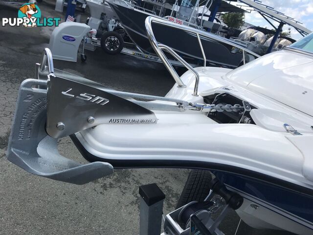 NEW 2024 EVOLUTION 552 PLATINUM FITTED WITH A YAMAHA F130 FOURSTROKE