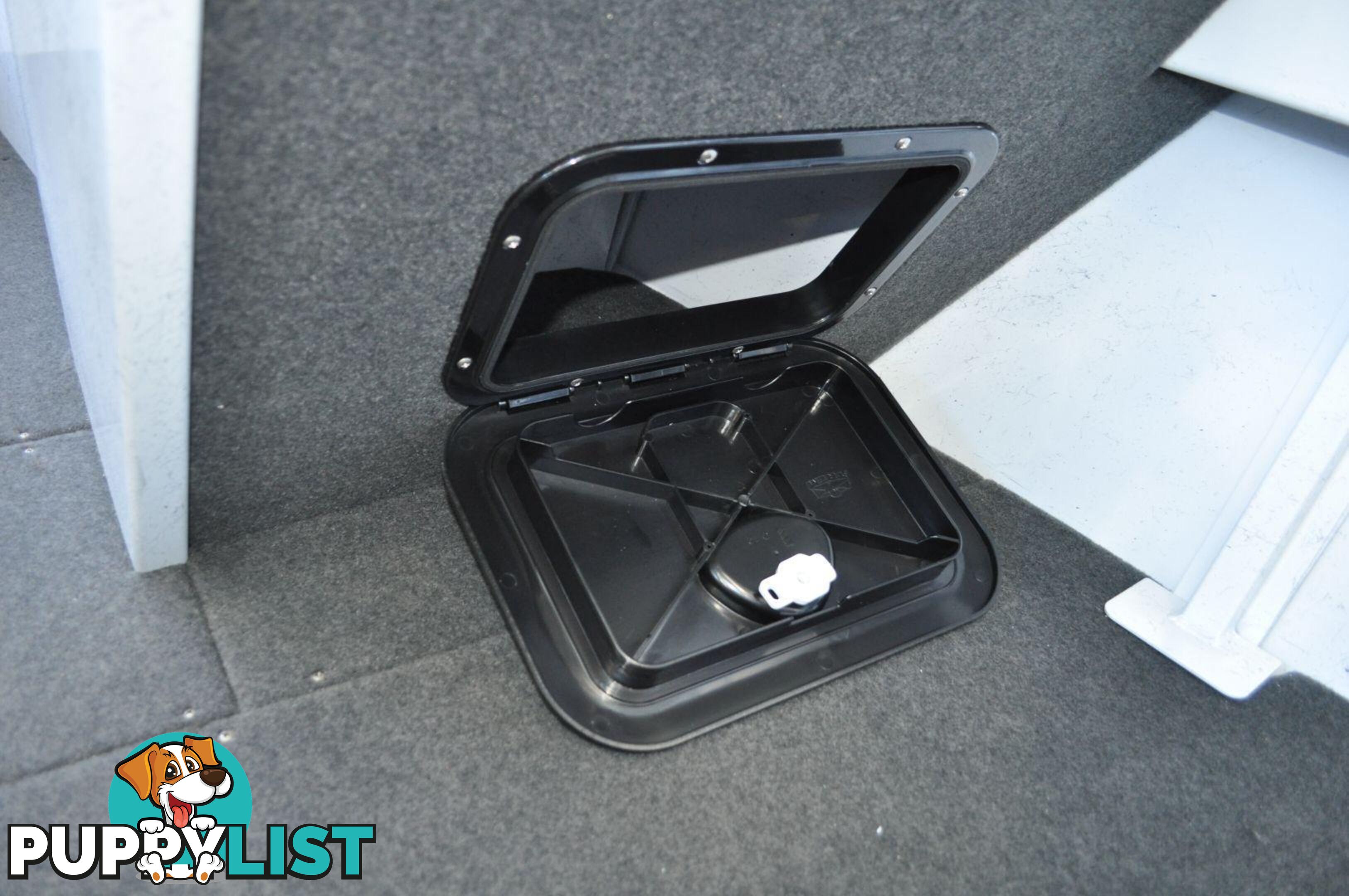 Quintrex 590 Cruiseabout + Yamaha F150hp 4-Stroke - Pack 2 for sale online prices