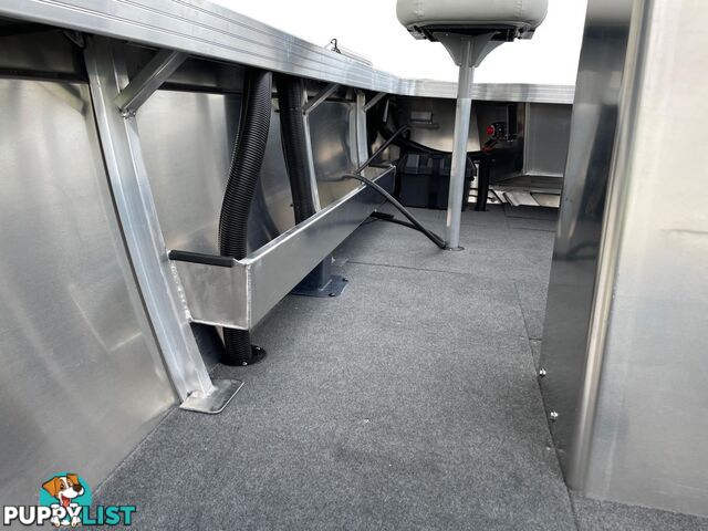 Quintrex 570 Renegade CC(Centre Console) + Yamaha F115hp 4-Stroke - Pack 2 for sale online prices