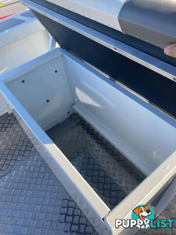 Yellowfin 7000 Centre Console + Yamaha F200hp 4-Stroke - Pack 1 for sale online prices