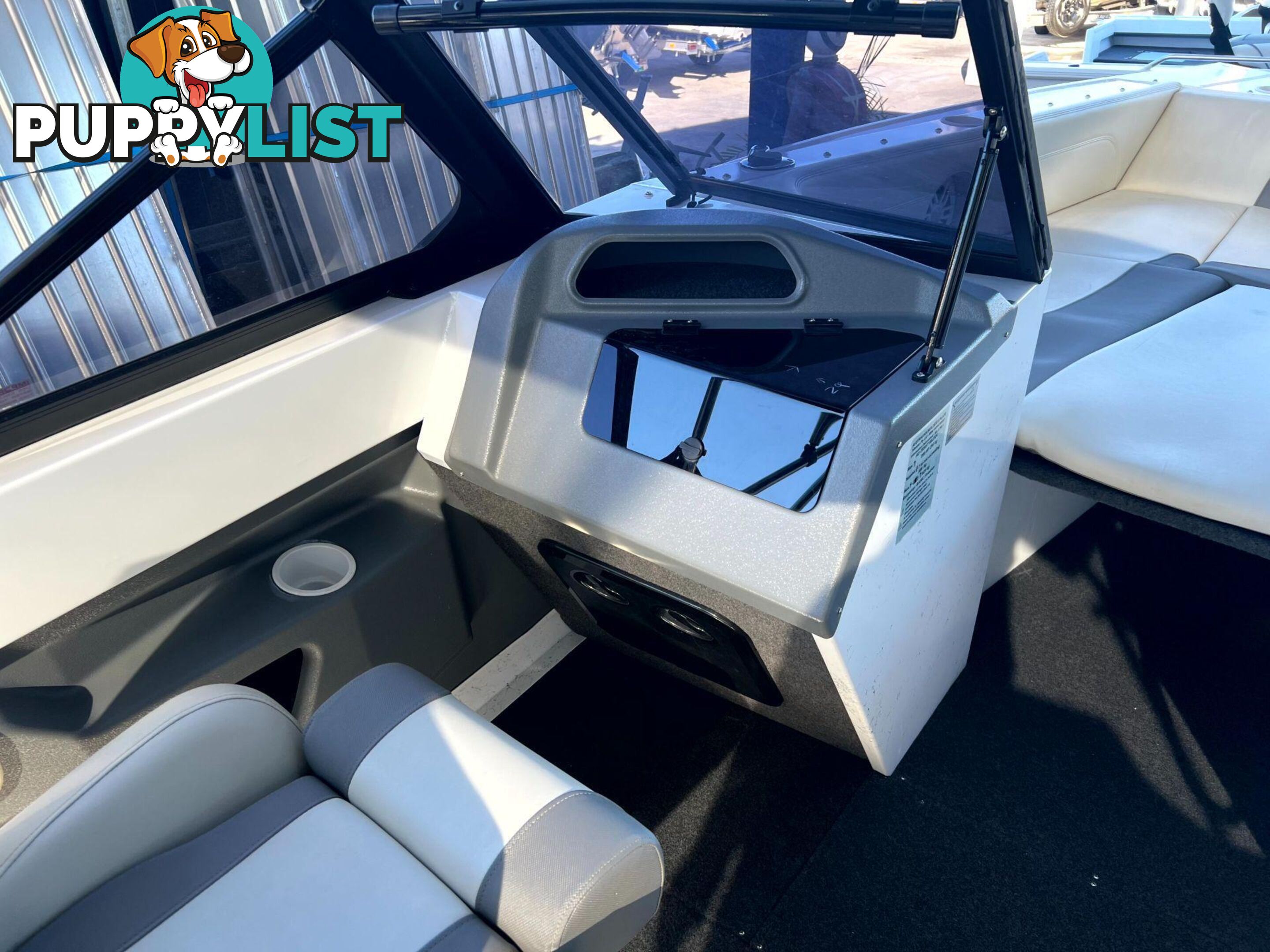 630 FREESTYLER - HUGE BOAT WITH HUGE SAVINGS! READY TO GO!