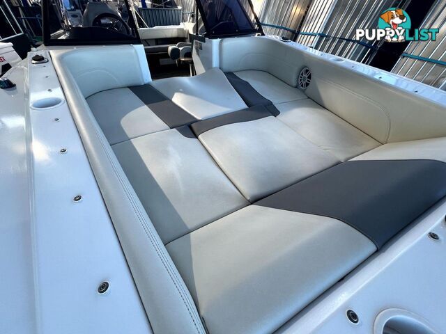 630 FREESTYLER - HUGE BOAT WITH HUGE SAVINGS! READY TO GO!