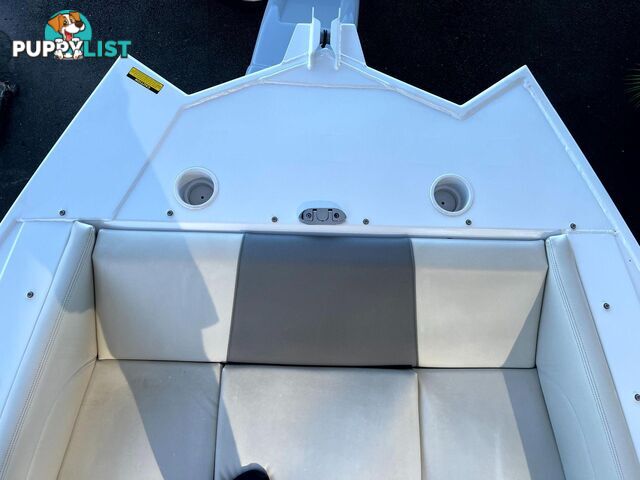 630 FREESTYLER - HUGE BOAT WITH HUGE SAVINGS! READY TO GO!