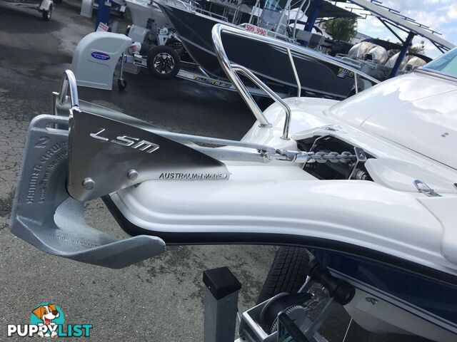 NEW 2025 EVOLUTION 552 PLATINUM FITTED WITH A YAMAHA F150 FOURSTROKE