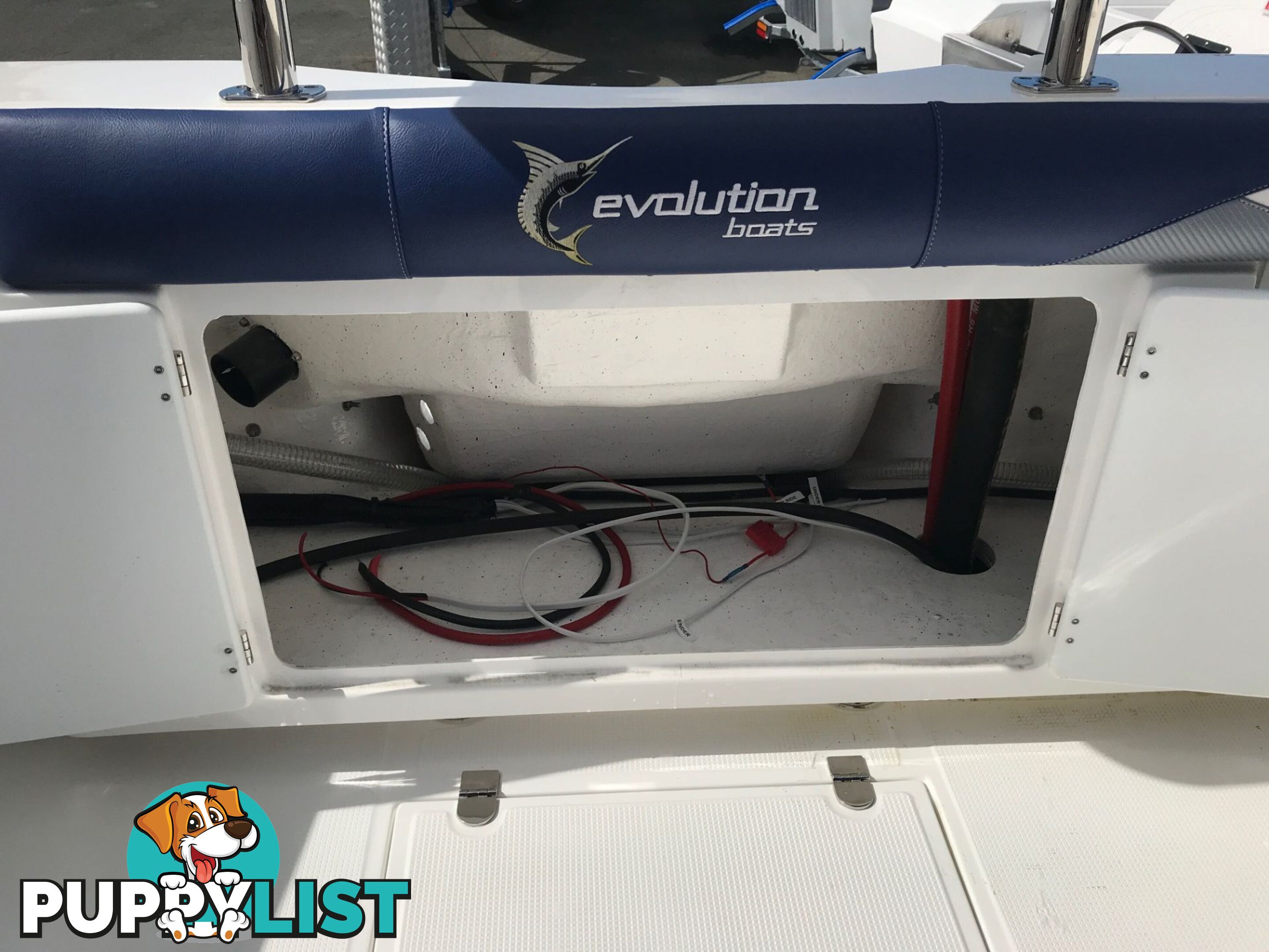 NEW 2025 EVOLUTION 552 PLATINUM FITTED WITH A YAMAHA F150 FOURSTROKE