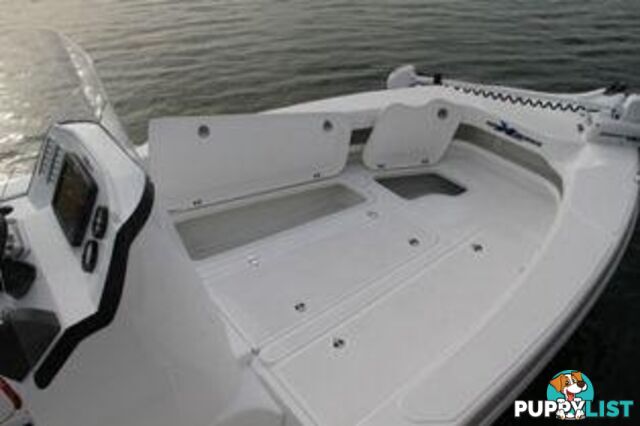 2024 EVOLUTION 552 AXIS CENTRE CONSOLE WITH YAMAHA 150HP FOURSTROKE FOR SALE