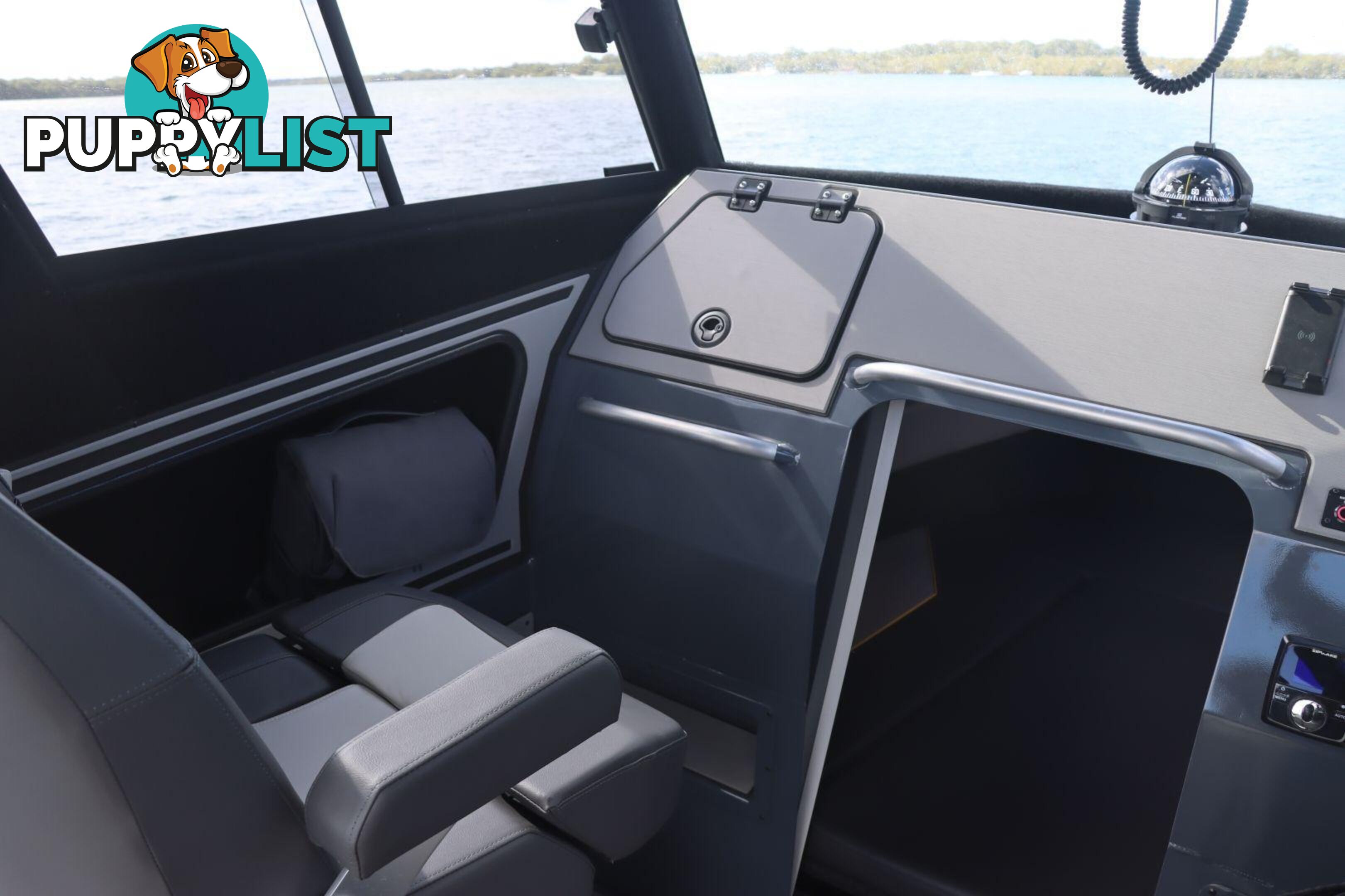 Yellowfin YF-76 Extended Cabin + Yamaha F300hp 4-Stroke - Pack 3 for sale online prices