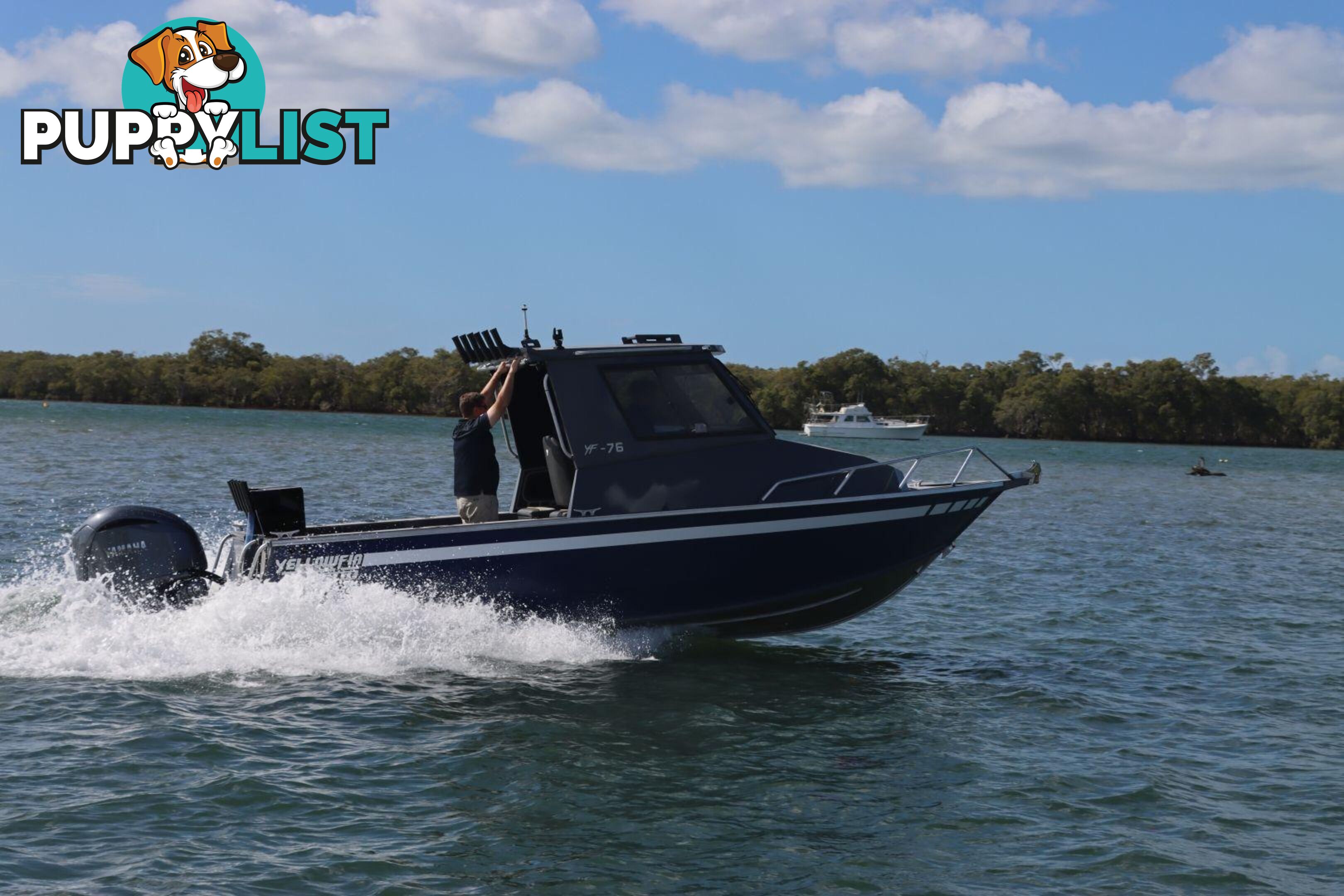 Yellowfin YF-76 Extended Cabin + Yamaha F300hp 4-Stroke - Pack 3 for sale online prices