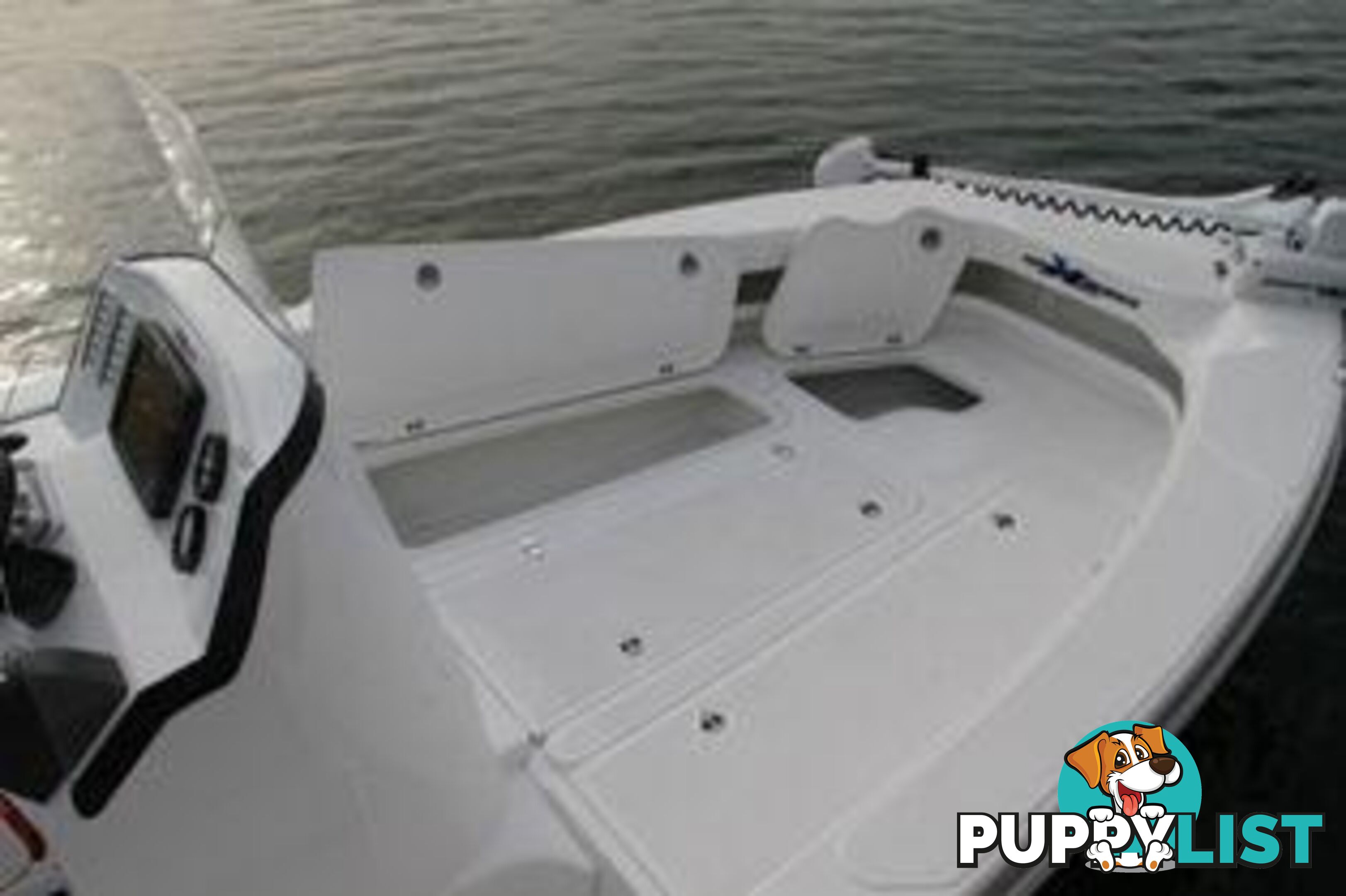 2025 EVOLUTION 552 AXIS CENTRE CONSOLE WITH YAMAHA 150HP FOURSTROKE FOR SALE