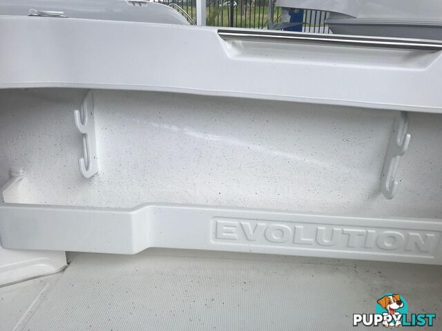 NEW 2025 EVOLUTION 552 PLATINUM FITTED WITH A YAMAHA F130 FOURSTROKE