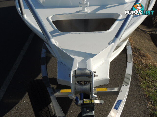 7000 Yellowfin Centre/Rear Console 200HP PACK 2