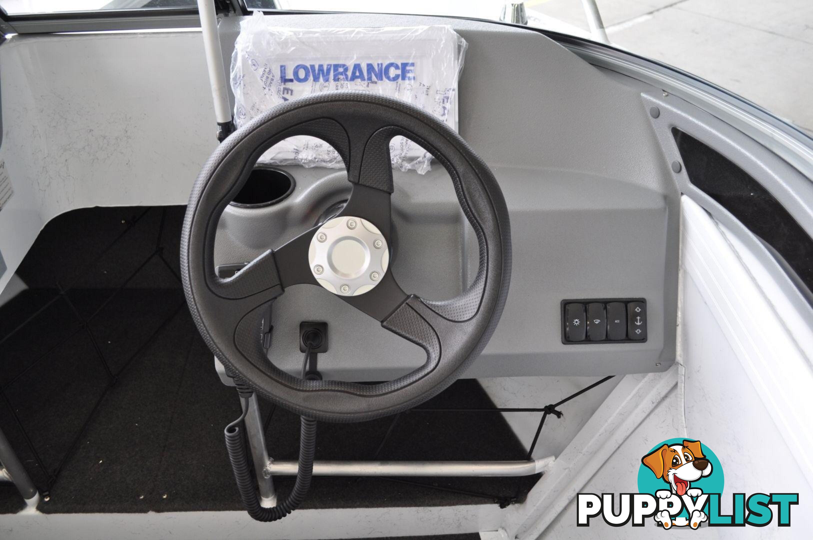 Quintrex 540 Fishabout + Yamaha F130HP 4-Stroke - Pack 3 for sale online prices