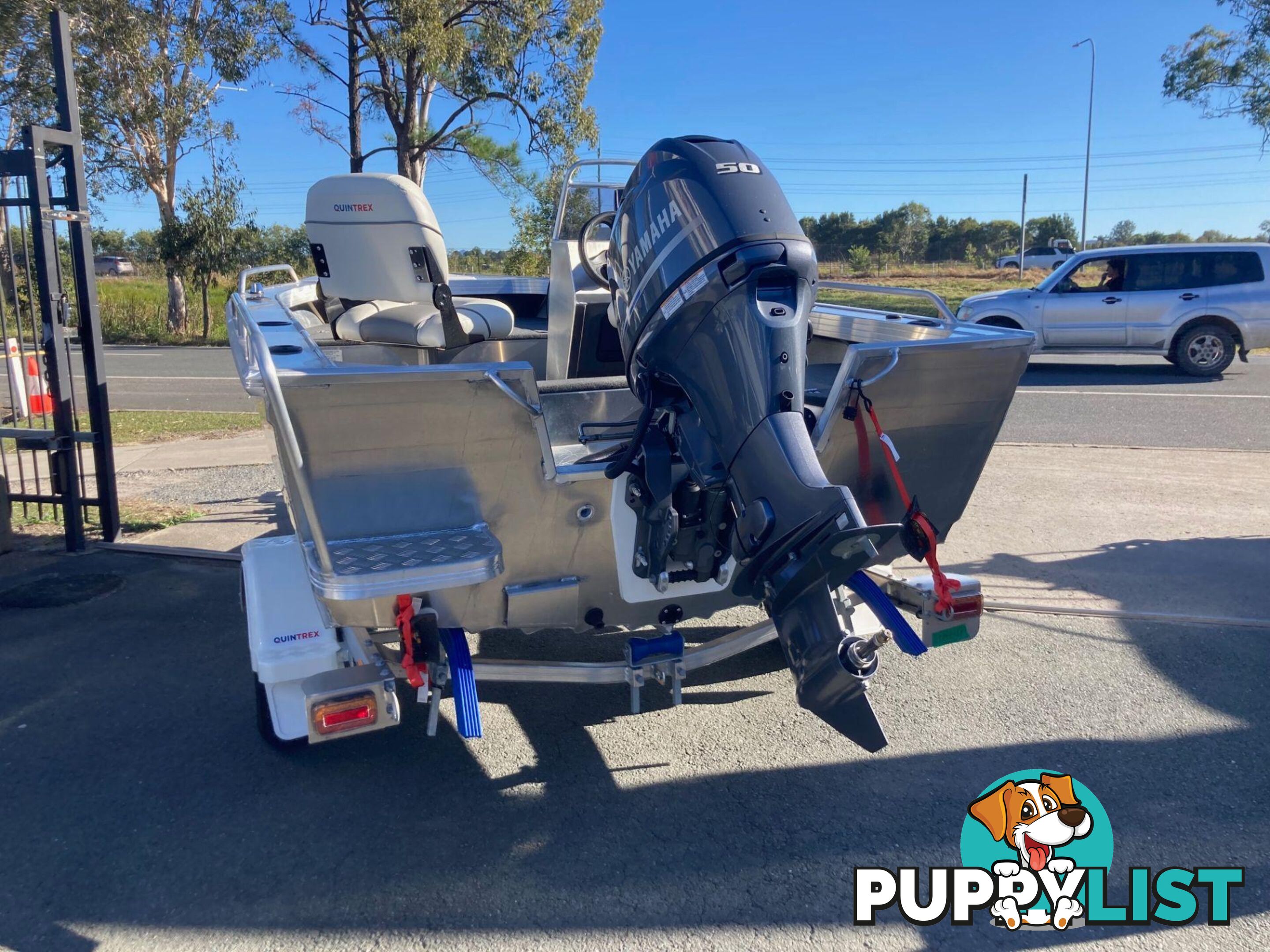 OWN THIS LARRY THE LURE QUINTREX 420 RENEGADE SIDE CONSOLE, ONE ONLY