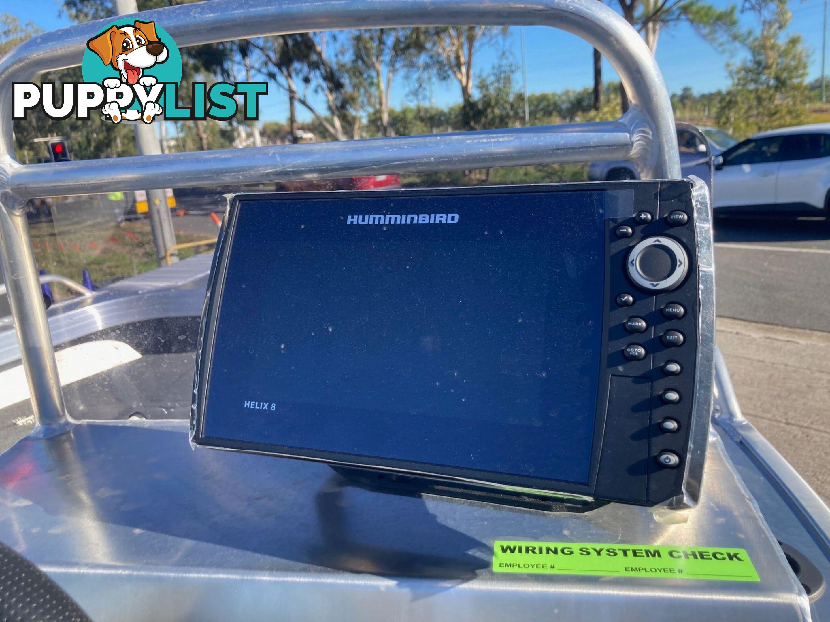 OWN THIS LARRY THE LURE QUINTREX 420 RENEGADE SIDE CONSOLE, ONE ONLY