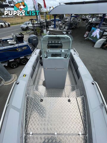 Yellowfin 5800 Centre Console Platinum Package - AVAILABLE NOW