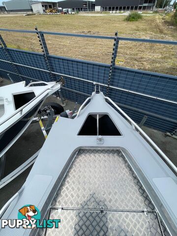 Yellowfin 5800 Centre Console Platinum Package - AVAILABLE NOW