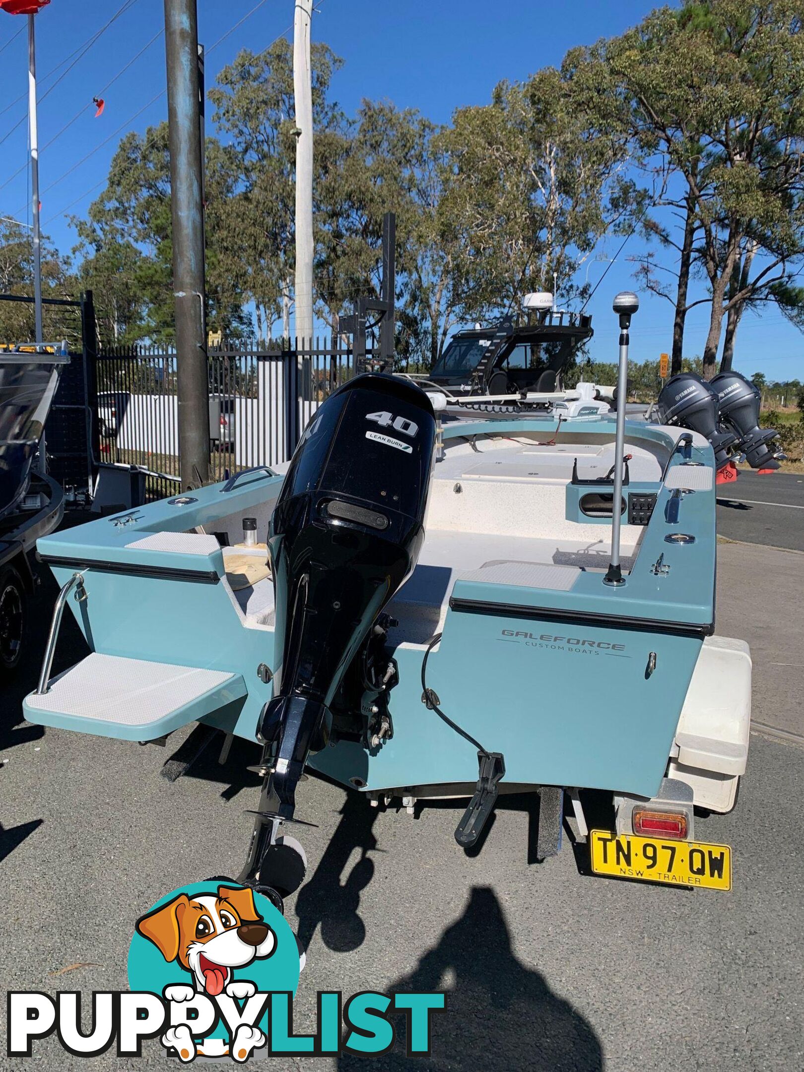 Pre- Owned - 4.5M GALEFORCE - cruise the creeks or the reefs!