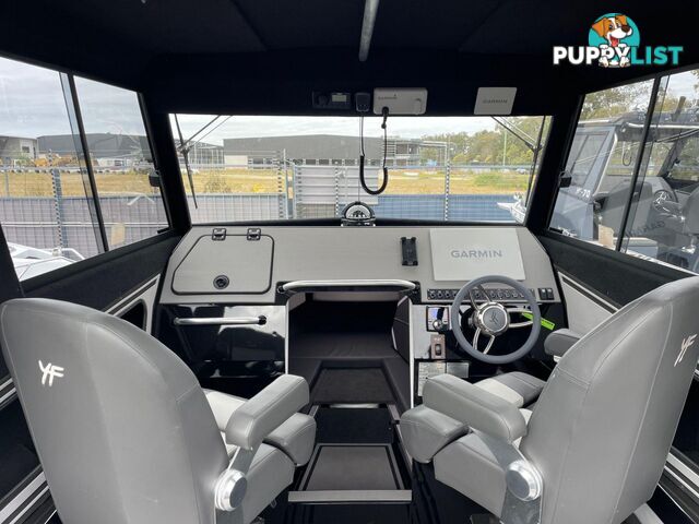 YF-76 Extended Cab - the benchmark in boating!