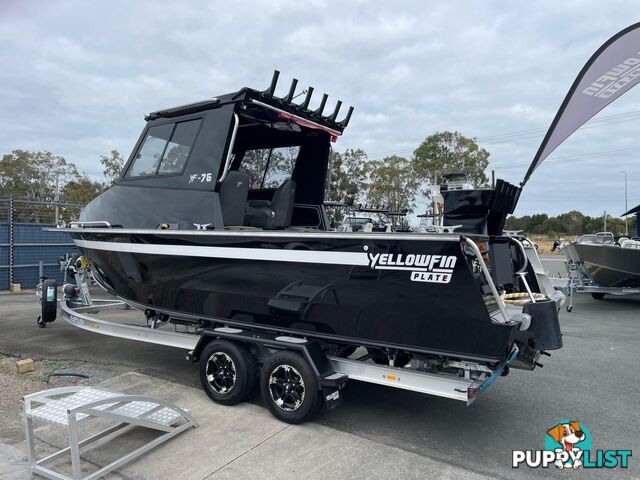 YF-76 Extended Cab - the benchmark in boating!