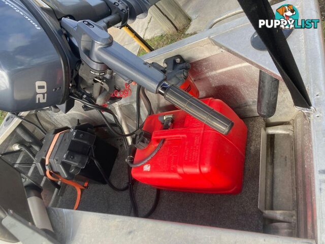 USED 2016 QUINTREX 370 DART WITH YAMAHA 20HP FOR SALE
