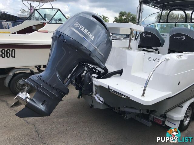 NEW 2024 EVOLUTION 552 PLATINUM FITTED WITH A YAMAHA HELM MASTER XA F150 FOURSTROKE