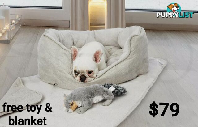 WARM COMFORTABLE TRENDY PUPPY/DOG BEDS