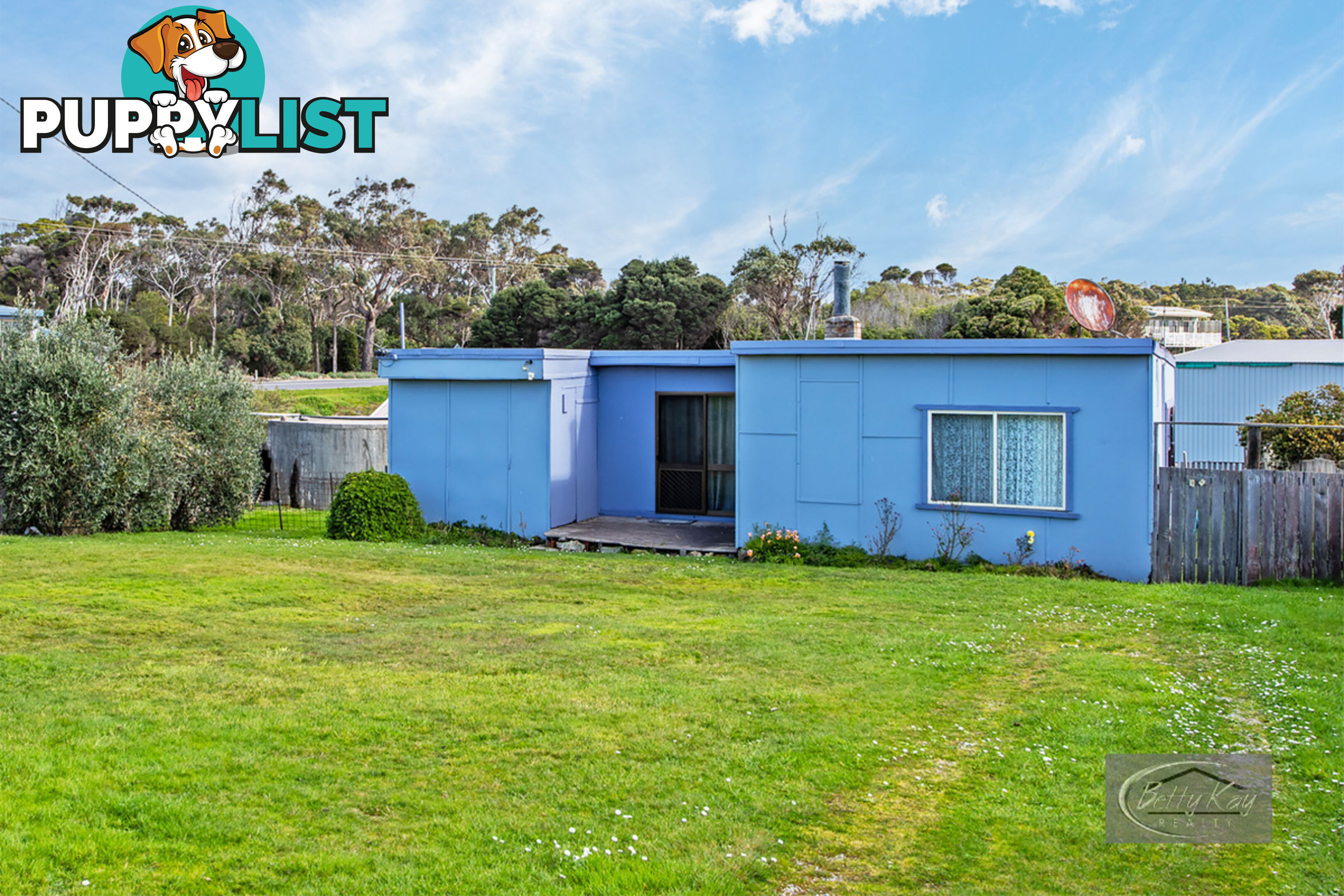 8 Dunn Street CRAYFISH CREEK TAS 7321