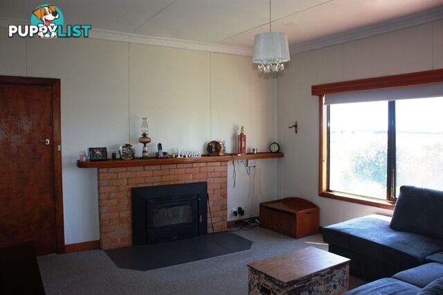 320 Mengha Road FOREST TAS 7330