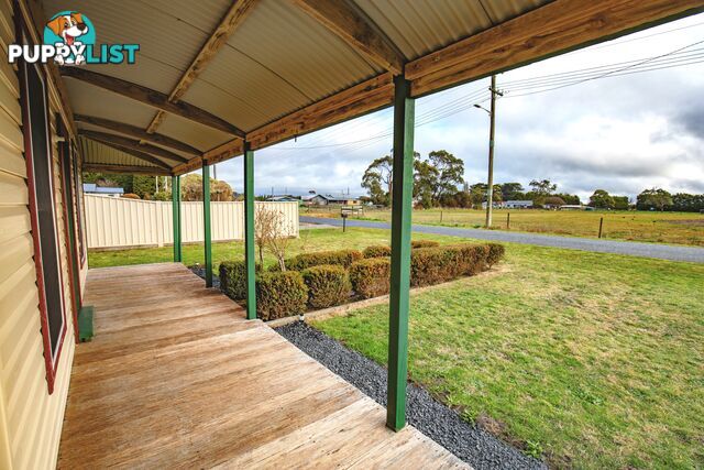 16 Leesville Road SMITHTON TAS 7330