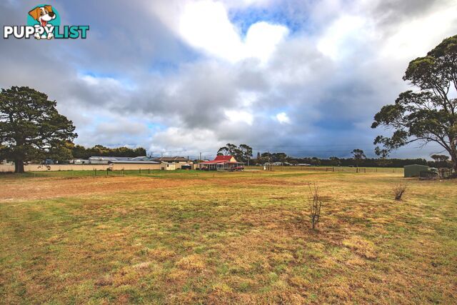 16 Leesville Road SMITHTON TAS 7330