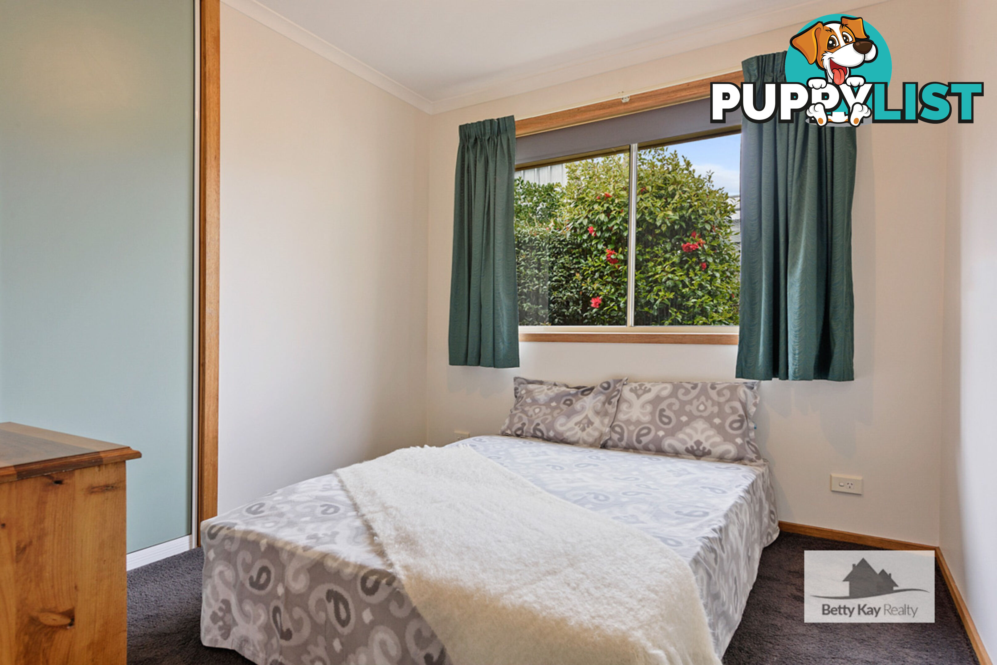 9 Upper Gibson Street SMITHTON TAS 7330