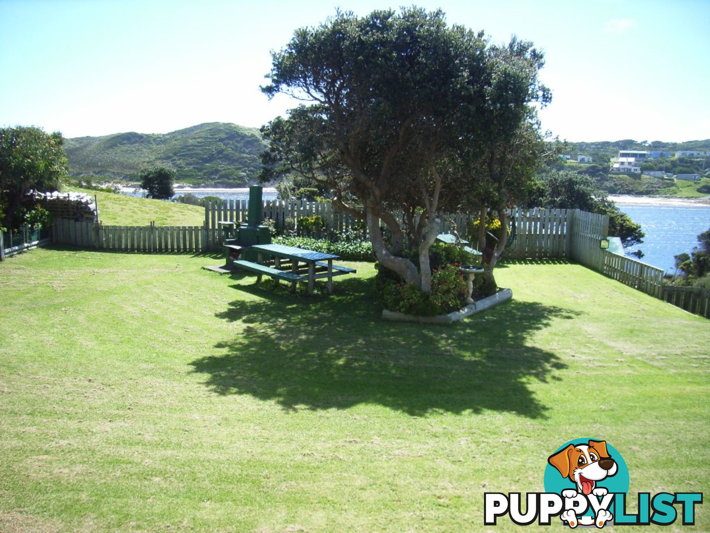 2 Gardiner Street ARTHUR RIVER TAS 7330