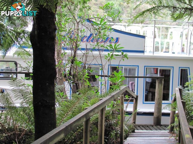 2 Gardiner Street ARTHUR RIVER TAS 7330