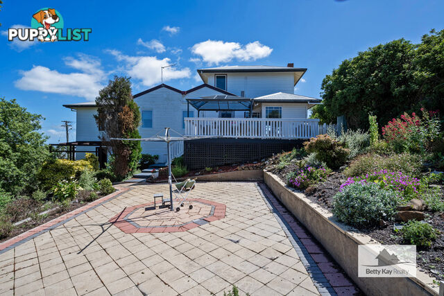 1 Hill Street SMITHTON TAS 7330