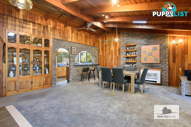609 Mengha Road FOREST TAS 7330