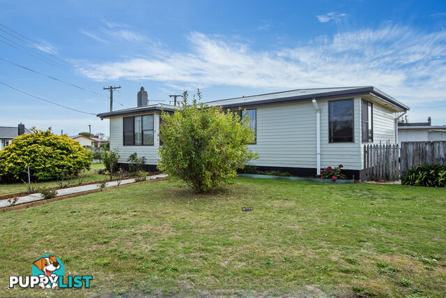 17 Hellyer Street SMITHTON TAS 7330