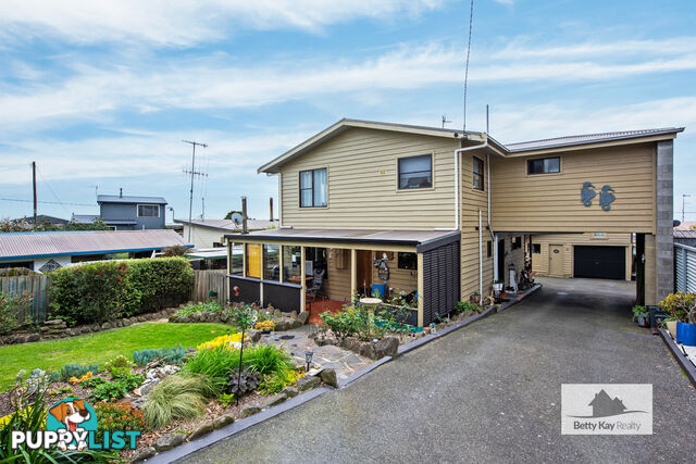 1 Shoobridge Street CRAYFISH CREEK TAS 7321